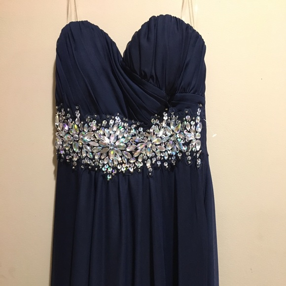 Dresses & Skirts - Evening Gown